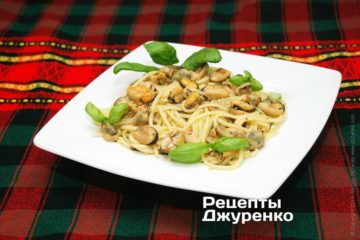 Спагеті з мідіями