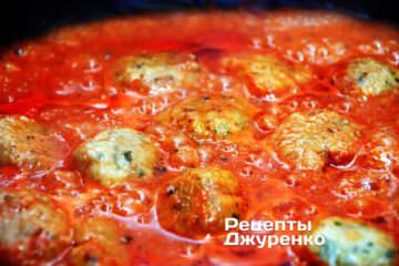 Тушить тефтели в соусе