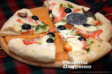 піцу розрізати
