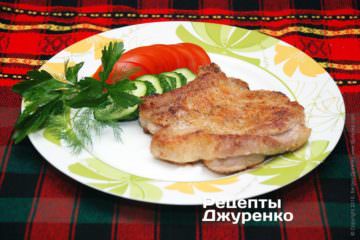 відбивні в сухарях фото відбивні в сухарях