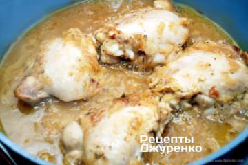 тушить курицу
