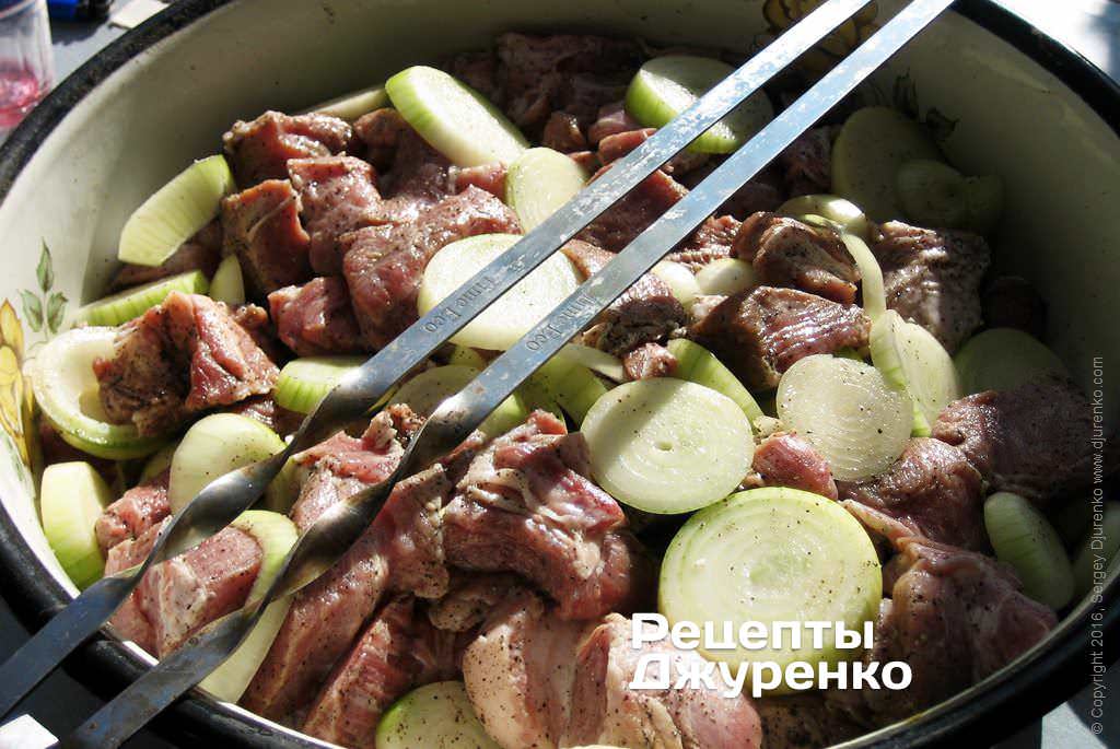marinating shish 04