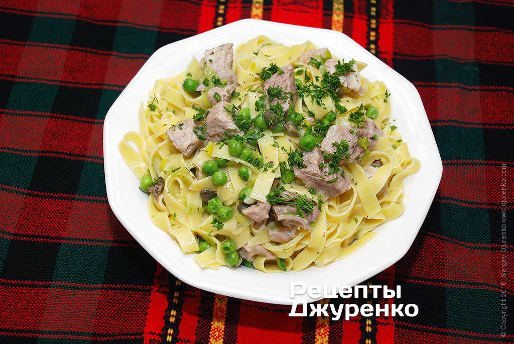 лапша с мясом