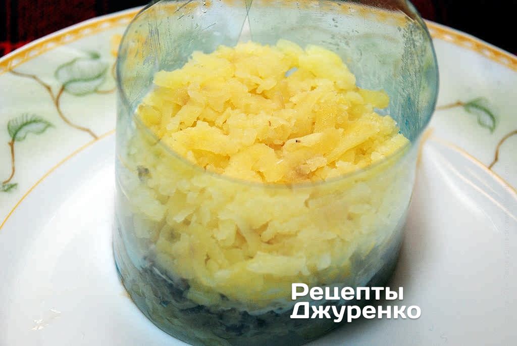 Картофель в салате.