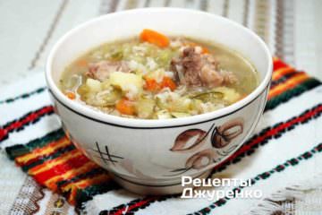 Рассольник с перловкой и мясом