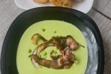 Фото Крем суп із зеленого горошку от автора Юлия