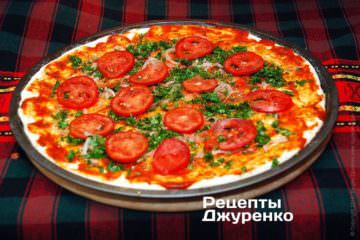 Разложить помидоры.