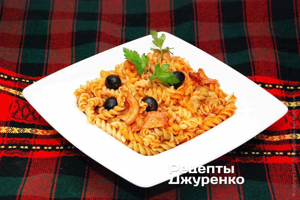 Паста с беконом или копченым мясом — вкусный завтрак