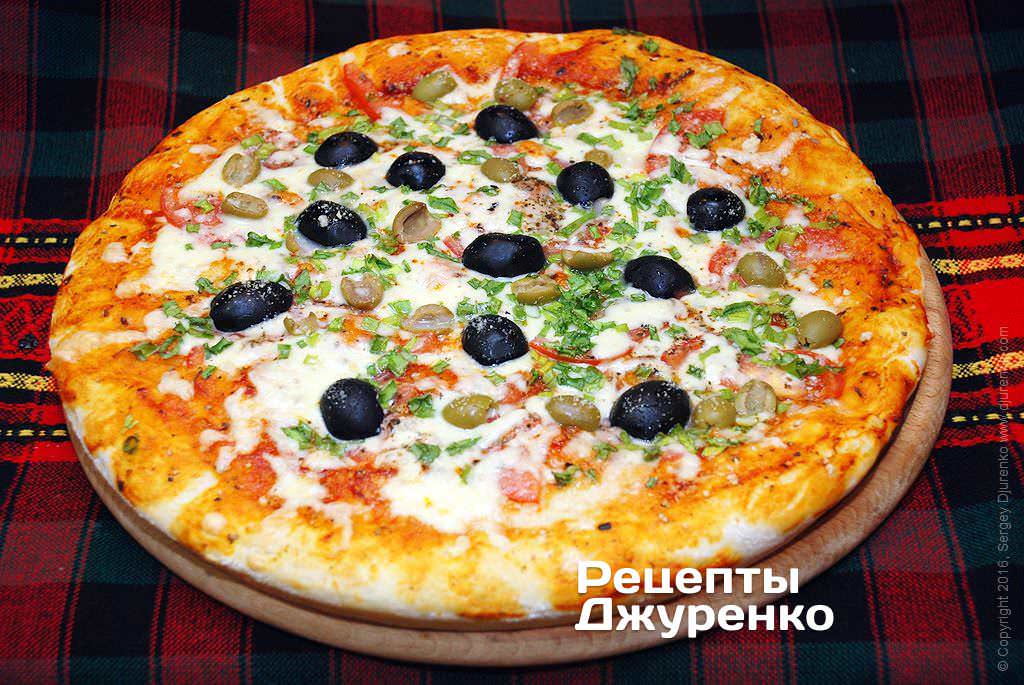 пицца с оливками