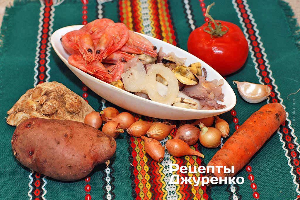 Морепродукты и овощи.