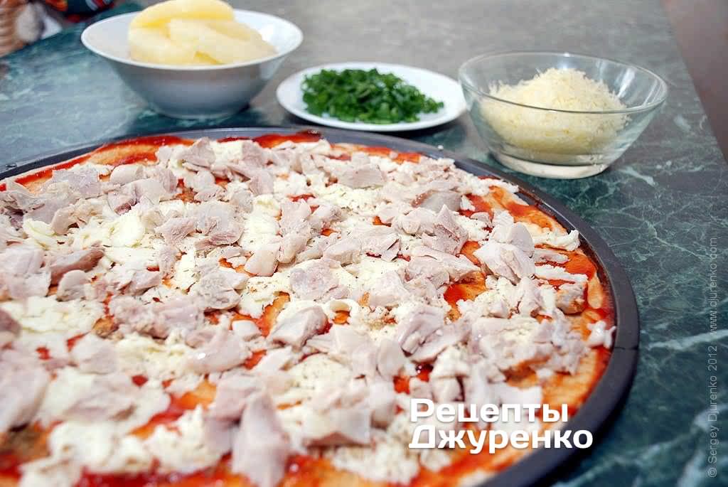 Разложить курицу.