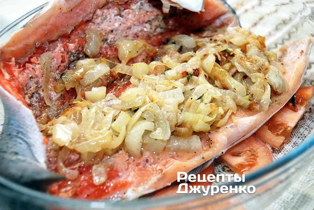 Рыба запеченная, рыба с луком, фаршированная форель.