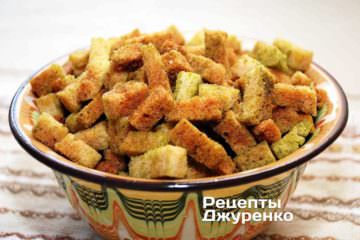 Хрусткі сухарики з цибулею