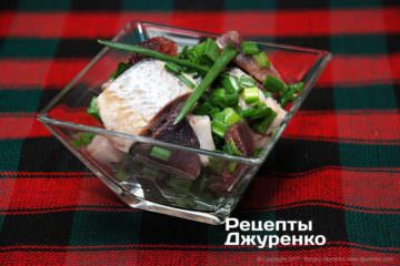 Закуска из селедки с луком