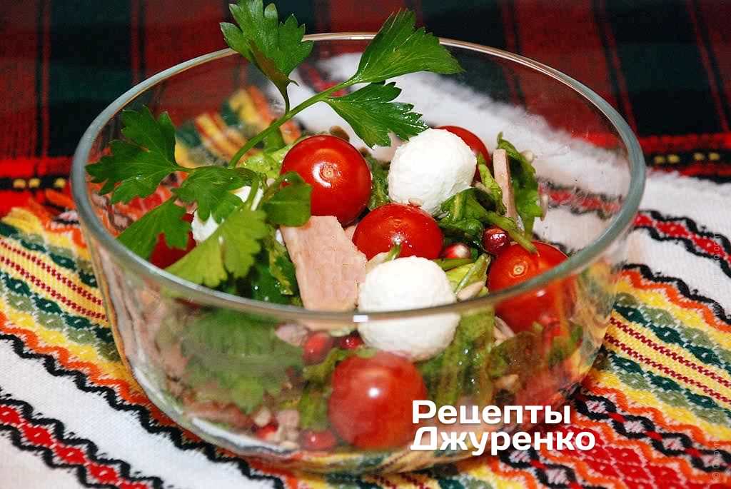 Салат с ветчиной и сыром