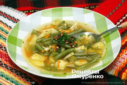 Суп из стручковой фасоли