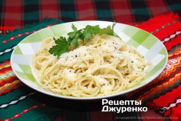 Спагетти с сыром