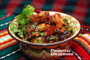 Курица с фасолью