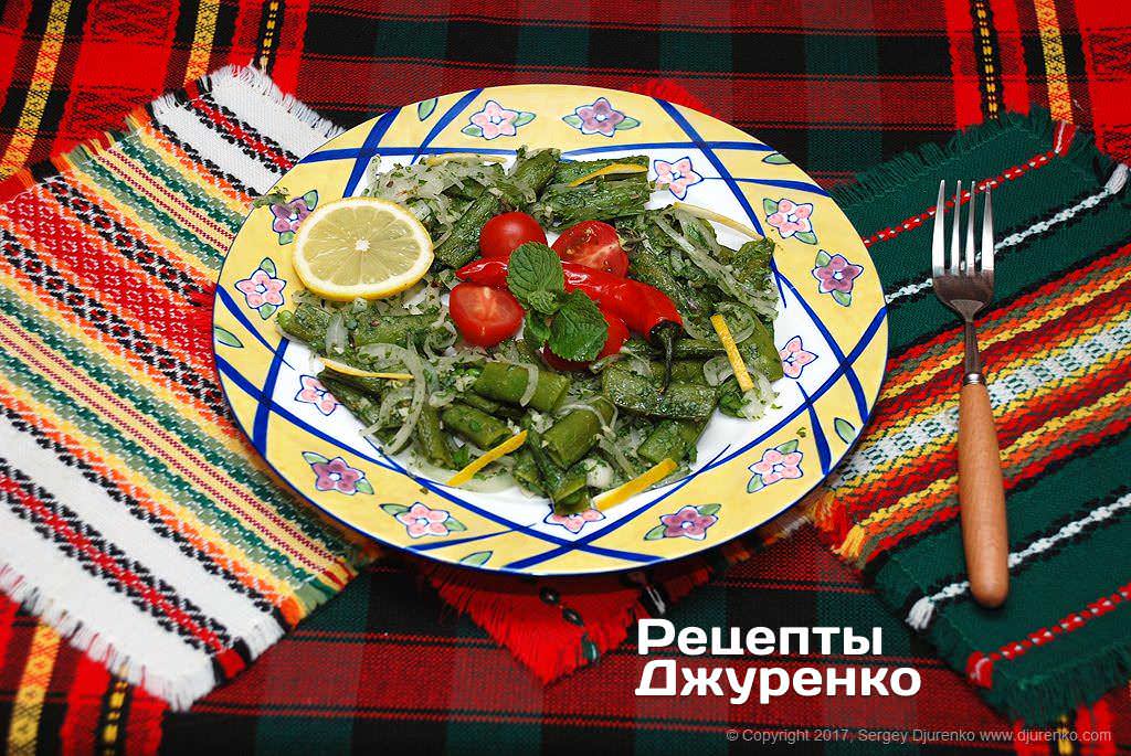 салат із зеленим горошком