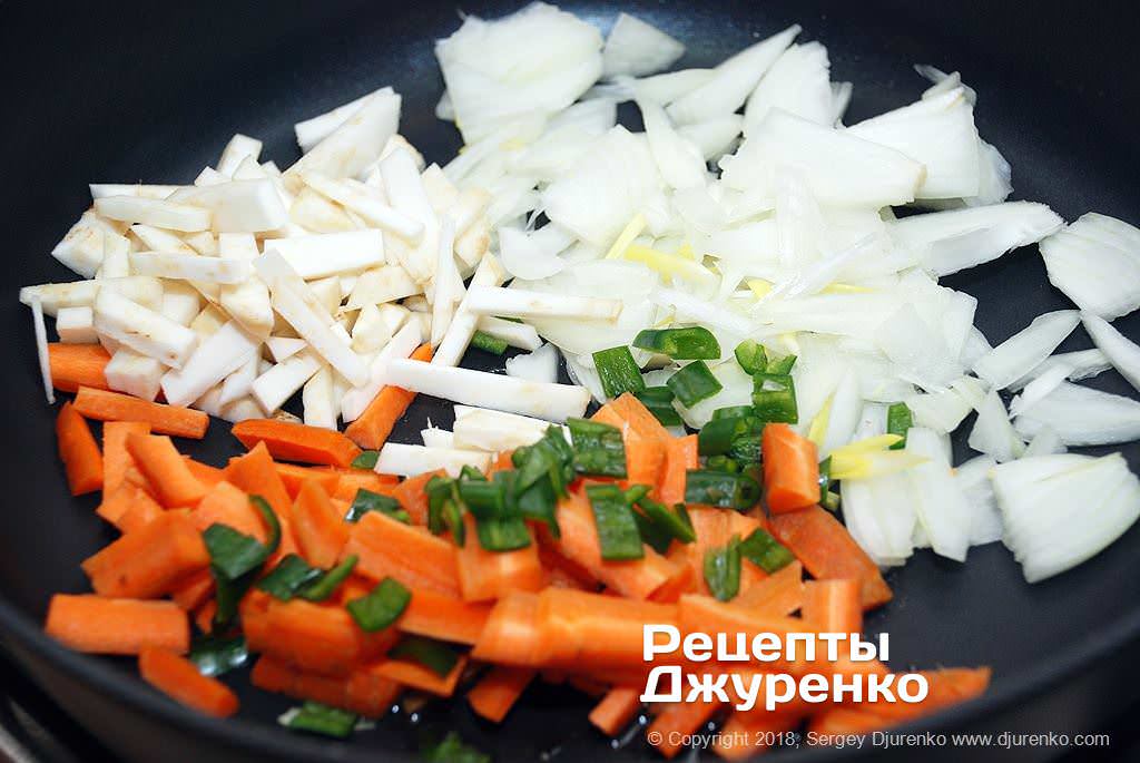 Овощи соломкой.