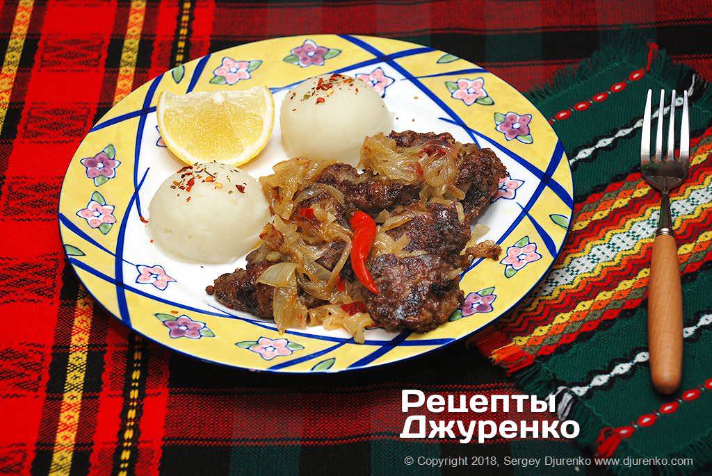 куриная печень с луком