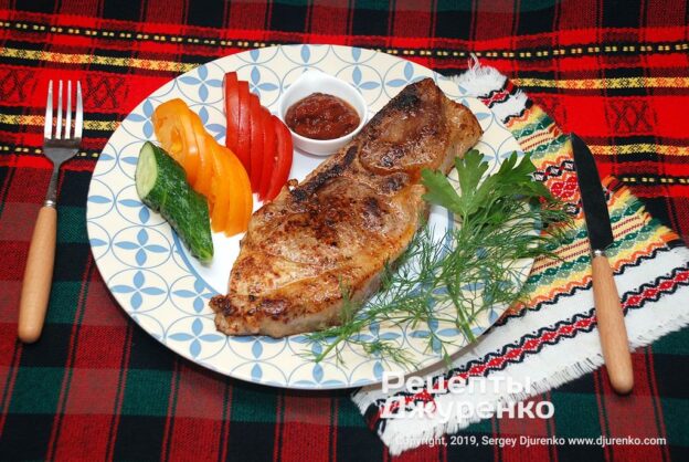 Стейк из свинины — свиная лопатка жаренная - пошаговый рецепт Сергея ...