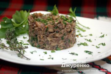 Жареные шампиньоны с луком