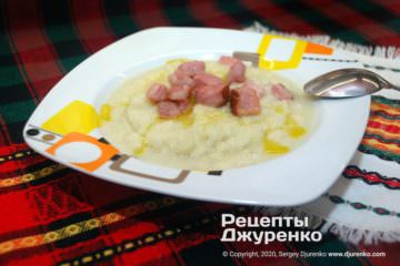 Суп-пюре из цветной капусты на курином бульоне