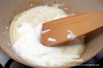 Шаг 5: подготовка кисломолочного соуса