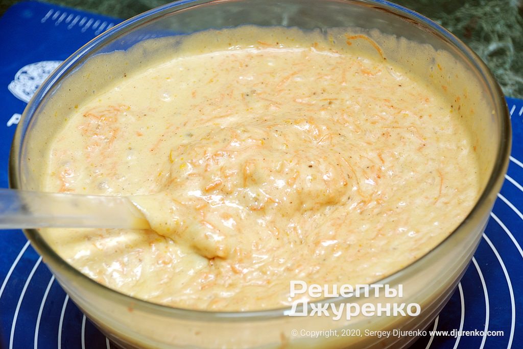 Бісквітне тісто з морквою.