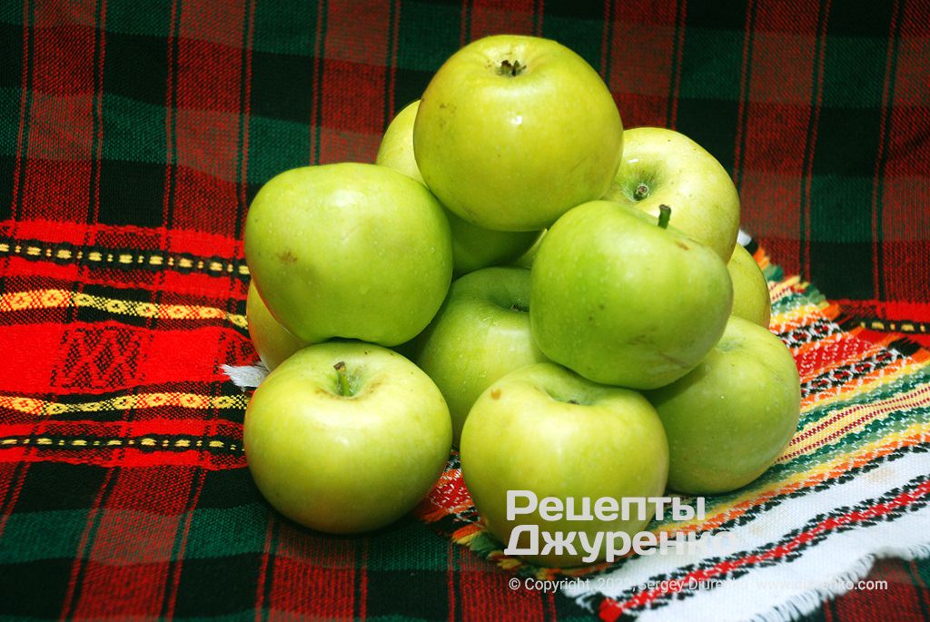 Идеальные яблоки для пирога - ренет Симиренко.