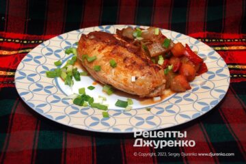 Куриное филе с овощами