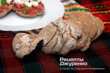 Ячмінні сухарі – паксімаді
