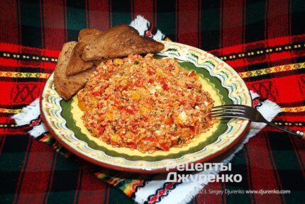 Яєшня миш-маш по-болгарськи