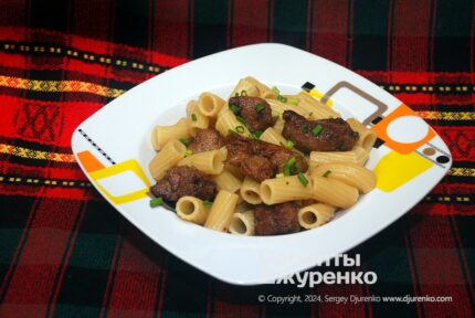 Паста с куриной печенью