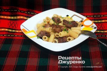 Паста з курячою печінкою