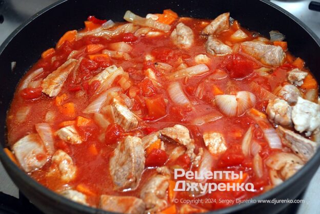 Simmer the pork in the sauce until done.