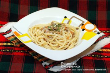 Спагетти китарра с утиным рагу