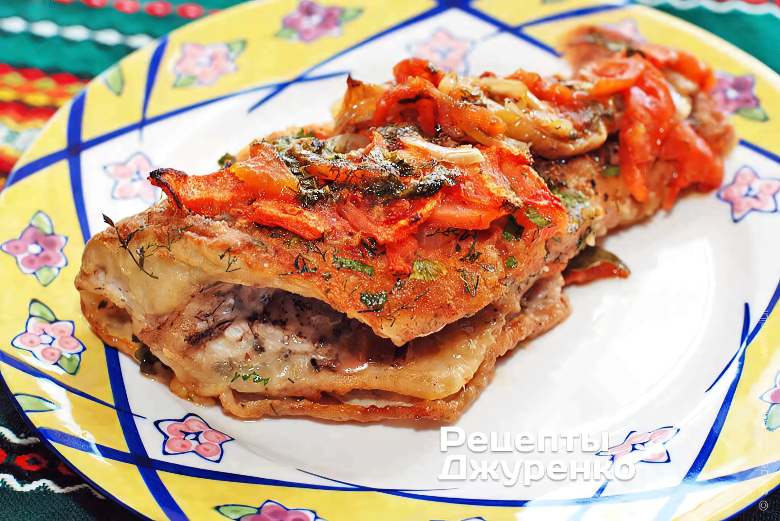 Маринованный морской окунь, запеченный в духовке с овощами - пошаговый рецепт Сергея Джуренко